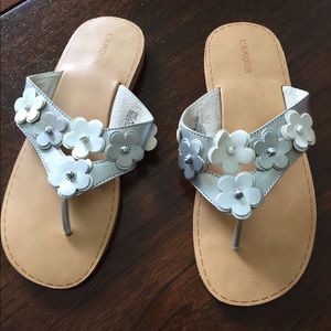 Lamour sandals brand new